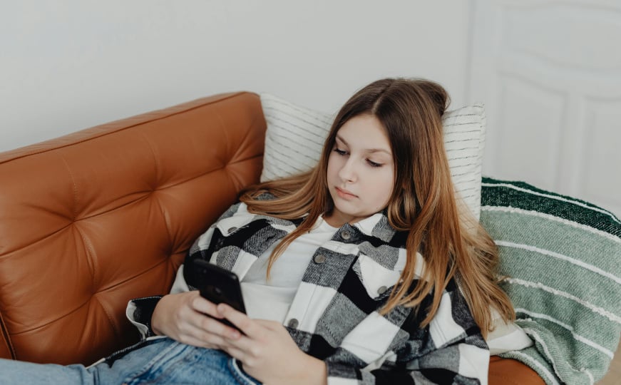 Treba li BiH slijediti Australiju? Prvi dan zabrane društvenih mreža za tinejdžere pokazao probleme