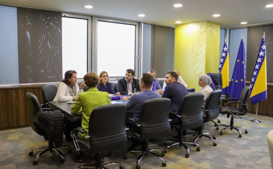 Delić i Katica traže rješenje: Policijski službenici nemaju penzije, fale im uplate iz 1996. i 1997.