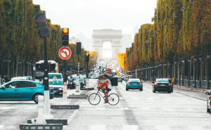 Novi saobraćajni znak počeo da se koristi u Europi: Kazne i do 400 KM ako ga ne poštujete