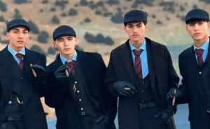 Afganistan: Talibani kaznili mladiće jer su se obukli kao likovi iz serije Peaky Blinders