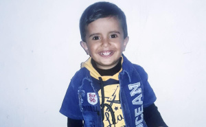 Ovaj preslatki dječak iz Gaze treba našu pomoć: Pozivom na 17044 pomažete njemu i drugim jetimima