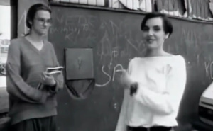 Sarajevo safari | Opsada grada i snimak hrabrih sestara koje su osmijehom prkosile snajperima