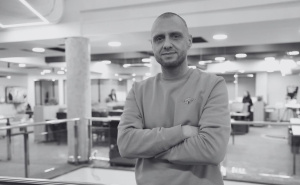 Preminuo Jasmin Mušanović (38), urednik web portala N1 BiH