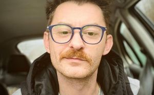 Prvo oglašavanje Moamera Kasumovića nakon skandala: Odriče se nagrade u Bijelom Polju