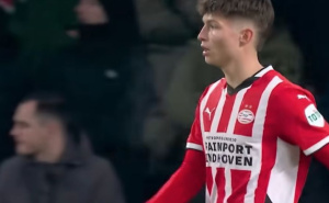 Bajraktarević ponovo odigrao svih 90 minuta u PSV-u