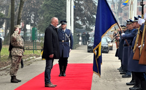 "Dan ponosa za BiH": U Travniku promovisano 127 mladih oficira i 2 podoficira