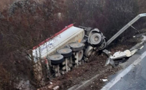 Saobraćajna nesreća kod Širokog Brijega: 48-godišnji vozač poginuo u slijetanju kamiona sa ceste