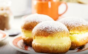 Naše nane i bake su uvijek dodavale ovaj sastojak u tijesto za krofne: Zato uvijek ispadnu mekane