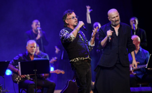 "Jer moje nebo sad je posoljeni zrak, a moje more...": Gibonni i pjesma dana