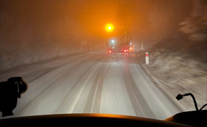 Obavještenje za vozače: Zbog intenzivnog snijega zabranjen saobraćaj na ovoj bh. dionici