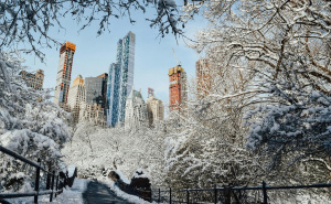 U New Yoru proglašeno vanredno stanje: Sigla snažna oluja, najavljen najveći snijeg u četiri godine