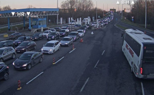 Naoružajte se strpljenjem ako idete na put: Gužve na više graničnih prelaza BiH sa Hrvatskom