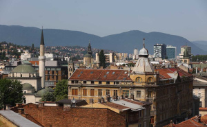 To je moj grad, ja takvog ga znam...: Erogene zone, Almas Smajlović i "Sarajevo"