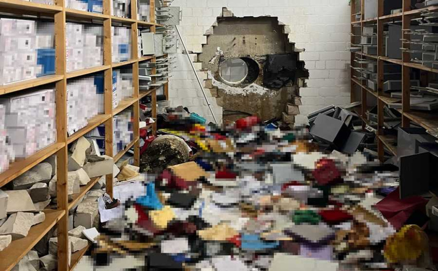 Filmska pljačka banke u Njemačkoj: Lopovi izbušili rupu u zidu i pobjegli s ukradenom robom