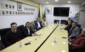 Pao dogovor: NES, NiP, PDA, BHI KF i Naprijed BiH zajedno na izborima 2026. u RS-u