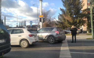 Udes u Sarajevu: Policija na terenu, stvorile se gužve