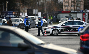 Zatvoren saobraćaj kod SCC-a, policajci osiguravaju taj dio grada: Očekuje se dolazak Jelene Rozge