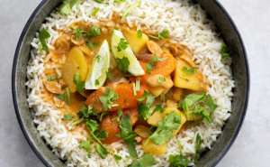 Počnite novu godinu sa zdravim obrokom: Recept za tajlandksi curry sa slatkim krompirom