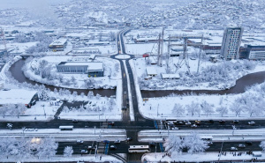 Sarajevo okovano snijegom i ledom. Pogledajte kako grad izgleda iz zraka