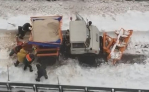 Zaglavila se grtalica na Pofalićima, radnici je uspjeli vratiti u pogon