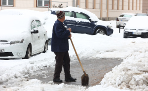 I Općina Novo Sarajevo traži radnike za čišćenje snijega: Ovo su uslovi i iznos plate