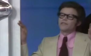 Niko ne zna šta ga čeka, dan šta nosi: Legendarni Leo Martin i njegov hit "Odiseja"