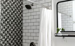 Kako efikasno oprati zavjese od tuša: Održavajte ih čistim bez puno muke