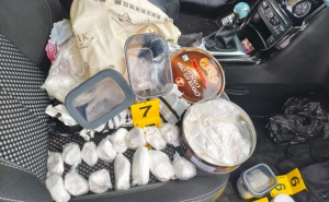 Krio drogu u kutiji za keks: Policija u Doboju uhapsila 30-godišnjaka