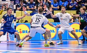 EHF Euro | Nevjerovatan derbi Slovenije i Crne Gore, Island savladao Italiju
