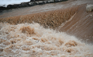 Upozorenje na poplave i klizišta: FUCZ zbog naglog topljenja snijega poziva građane na oprez