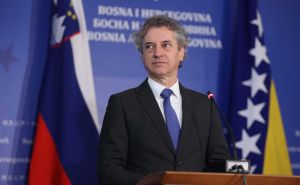 I Slovenija šalje dva vojnika na Grenland