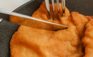 Tajni sastojak u smjesi za pohovanje: Dodajte malo ovog pića i dobit ćete savršeno hrskavu koricu