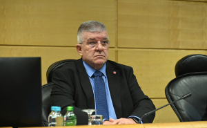 Buran nastavak sjednice Parlamenta FBiH: "Pokradeni glasovi, prekršen poslovnik"