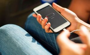 Provjerite svoje zalihe: Eksplodirao punjač mobilnog iz Kine, povučen sa tržišta BiH