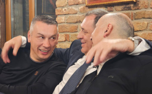 Nešić i Dodik ponovo u zagrljaju: "Uz čašu rakije bilo je razgovora i dobrih pjesama"