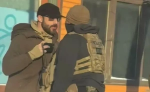 Otkriveno koga su ubili agenti ICE-a, Trump objavio fotografiju pištolja: "O čemu se tu radi?"