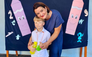 Apel za samohranu majku, bez noge: Dobri ljudi, pomozimo Meli da ponovo prohoda