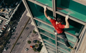 Bez opreme se popeo na neboder od 508 metara: Netflix uživo prenosio opasni poduhvat