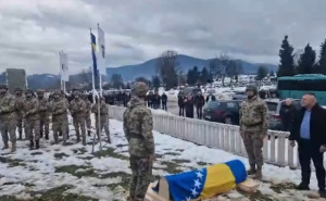 U Aleji veterana ukopan Miralem Karić: "Na bolji svijet ispraćen veliki čovjek i ratni komandant"