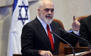 Premijer Albanije Edi Rama održao govor u izraelskom parlamentu, Netanyahu mu aplaudirao