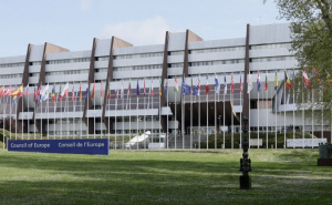 Alarmantan izvještaj o BiH: "Štićenici u socijalnim ustanovama pronađeni goli, ležali u fekalijama"