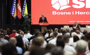 SDP: Komšićevi postupci potvrđuju da je DF produžena ruka SDA, nastavio je Izetbegovićevim koracima