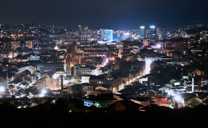 Svjetla grada pričaju priču: Sarajevo noću izgleda kao razglednica - prizori koji osvajaju