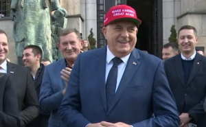Njemački medij o Dodiku piše kao o "feniksu Trumpove ere" i pita: Šta je cijena?
