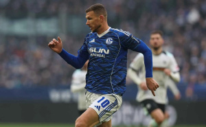 Džeko prije dolaska u Schalke ponuđen klubu iz Bundeslige: Odbili su ga zbog drugog Zmaja