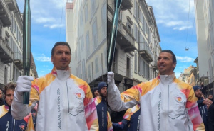 Zlatan Ibrahimović ponio olimpijsku baklju i napravio pometnju u Milanu