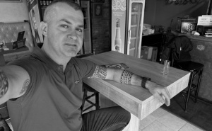 Oglasio se brat blizanac Andrije Petrovića: "Neprežaljena vesela ptico našeg neba"