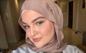 Pomozi.ba apeluje na dobre ljude: Pomozimo Zerini da ostane na nogama!