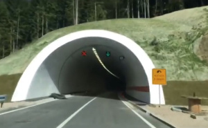 Nesreća na putu M17: Sudarila se dva kamiona, totalna obustava saobraćaja