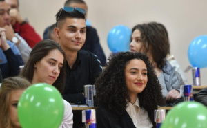 Da li su mladi u Bosni i Hercegovini stvarni akteri ili puka politička fraza?